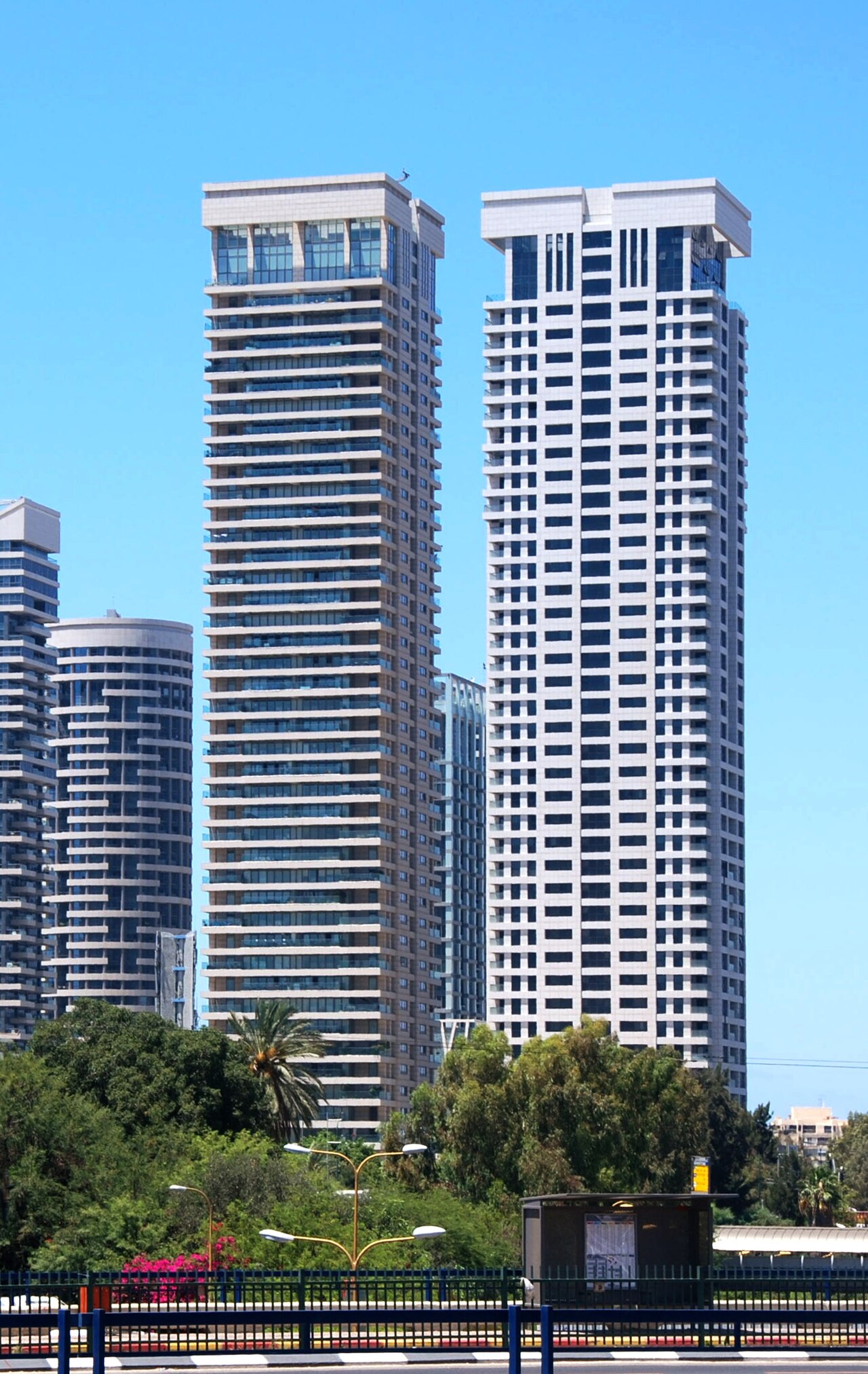 בניין באלרואי 5א בירושלים